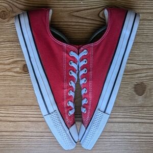 Converse All star chucks low sneakers Size 10.5 tennis shoes‎, Unisex Red, white